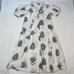 Bombay Paisley White Blue Floral Fit & Flare Button Down Shirt Dress Size Medium